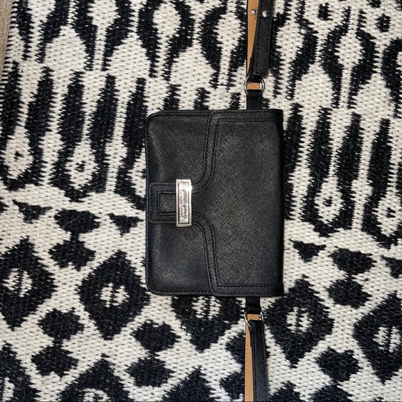 Michael Kors Belt Bag - Picture 3 of 5